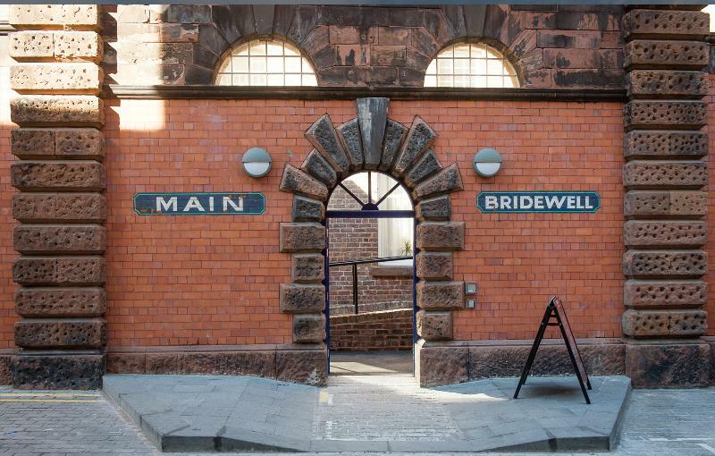 Caro Short Stay Main Bridewell Liverpool Exterior photo